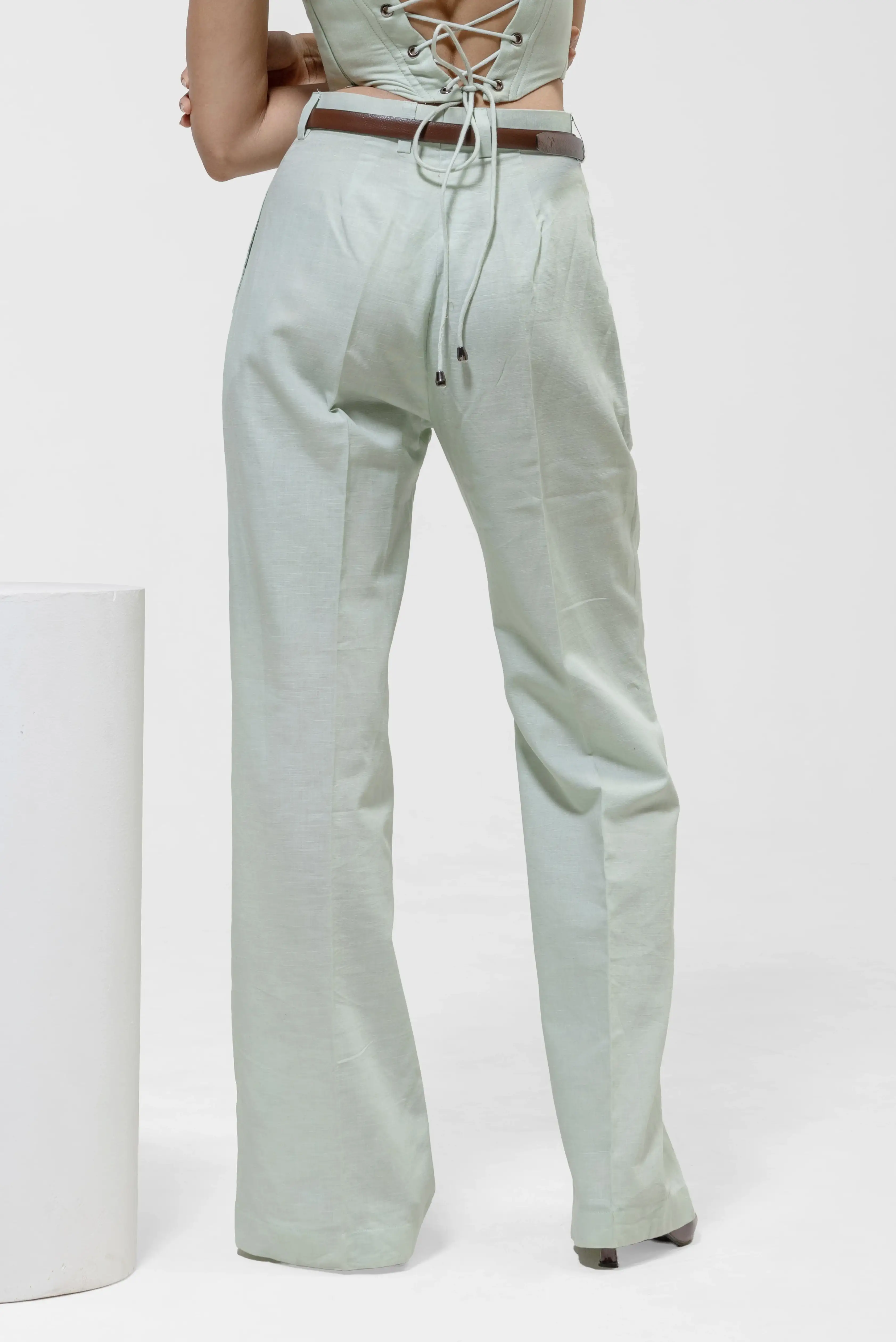 QISSEY MINT FORMAL PANTS — view 3 — HIGH-RISE WIDE-LEG TROUSERS THAT FALL TO A FULL LENGTH TO CREATE A CLEAN, ELONGATED LINE. FINISHED W