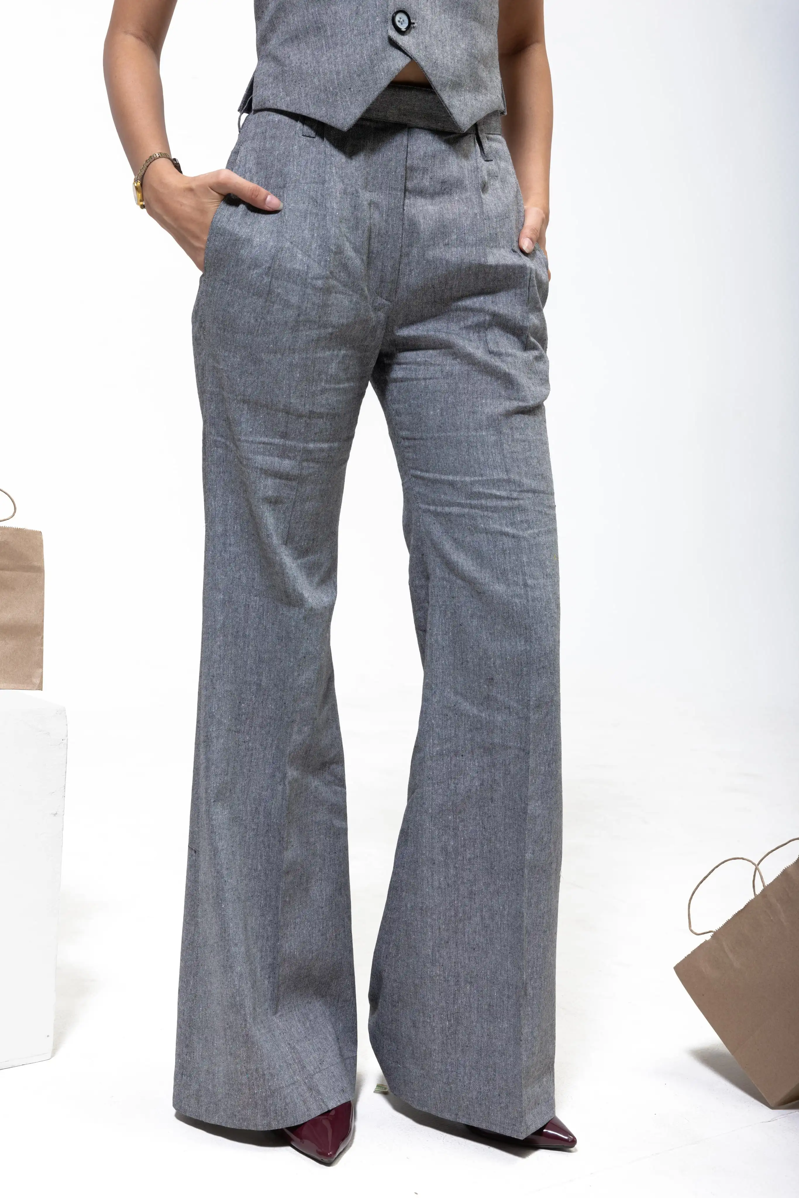 QISSEY GREY TAILORED TROUSER — view 2 — HIGH-WAISTED FORMAL PANT DESIGNED WITH CRISP. OFFERS A SHARP, MODERN FINISH AND A TAILORED FIT.